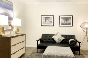 10807 Marsh Ln, Dallas, TX 75229 - Photo 17