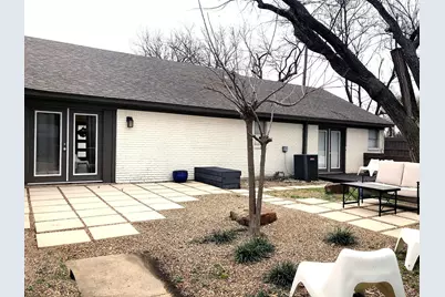 10807 Marsh Lane, Dallas, TX 75229 - Photo 3