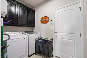 1601 Summercrest Dr, Cleburne, TX 76033 - Photo 23