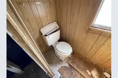 1517 Alamo Drive, Granbury, TX 76048 - Photo 31