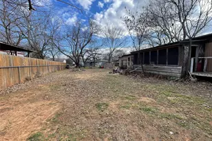 1517 Alamo Dr, Granbury, TX 76048 - Photo 7