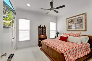 2012 Spieth St, Granbury, TX 76048 - Photo 25