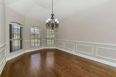 2939 Pino, Grand Prairie, TX 75054 - Photo 3