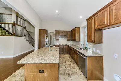 2939 Pino, Grand Prairie, TX 75054 - Photo 9