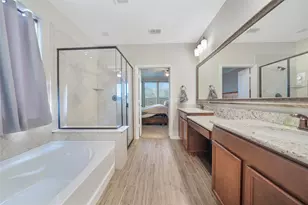 9401 Trailway Dr, Little Elm, TX 75068 - Photo 17