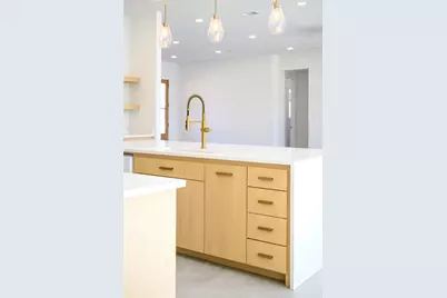 1326 Lynch Crossing Boulevard, Whitesboro, TX 76273 - Photo 11