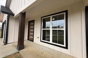 2612 W Park Row, Corsicana, TX 75110 - Photo 3