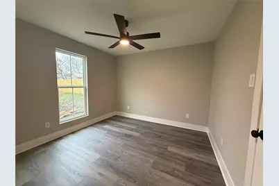 2612 W Park Row, Corsicana, TX 75110 - Photo 17