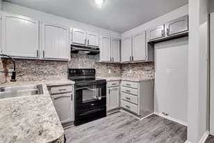 1403 Courtney Pl, Cleburne, TX 76033 - Photo 13