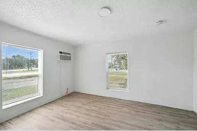 320 T A Carroll Avenue, Corsicana, TX 75110 - Photo 13