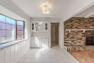 3325 Shady Hollow Ln, Dallas, TX 75233 - Photo 9