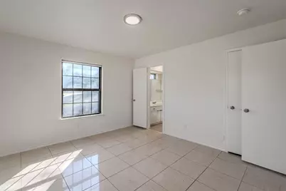 3325 Shady Hollow Lane, Dallas, TX 75233 - Photo 29