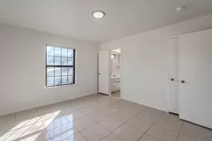 3325 Shady Hollow Ln, Dallas, TX 75233 - Photo 29