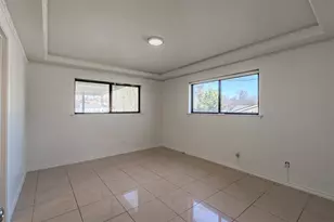 3325 Shady Hollow Ln, Dallas, TX 75233 - Photo 31