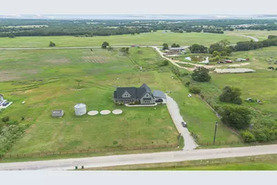 109 County Road 2696, Alvord, TX 76225 - Photo 37