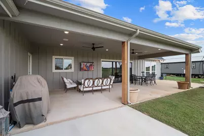 109 County Road 2696, Alvord, TX 76225 - Photo 33