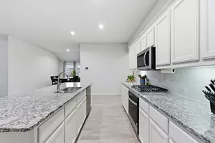 437 Falcon Wy, Azle, TX 76020 - Photo 13