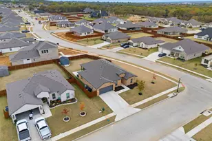 437 Falcon Wy, Azle, TX 76020 - Photo 39