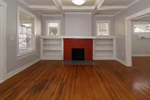 2121 Fairmount Ave, Fort Worth, TX 76110 - Photo 3