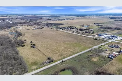 703 E Cook Street, Josephine, TX 75173 - Photo 3