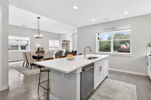 5368 Winton St, Dallas, TX 75206 - Photo 9