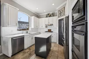 77 Mill Pond Dr, Frisco, TX 75034 - Photo 9