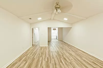 1107 Mill Valley Drive, Plano, TX 75075 - Photo 13