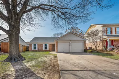 4154 Emerson Drive, Grand Prairie, TX 75052 - Photo 1