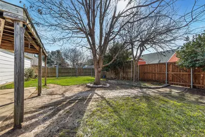 4154 Emerson Drive, Grand Prairie, TX 75052 - Photo 19