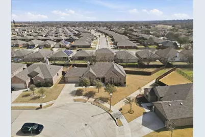 3500 Meadowtrail Lane, Denton, TX 76207 - Photo 37