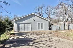 102 S Avenue Q, Clifton, TX 76634 - Photo 33