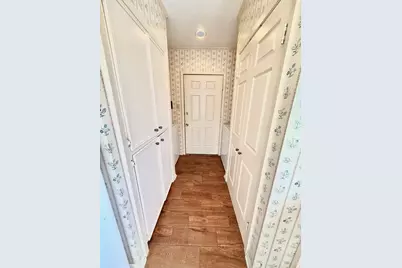 102 S Avenue Q, Clifton, TX 76634 - Photo 11