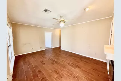 102 S Avenue Q, Clifton, TX 76634 - Photo 15