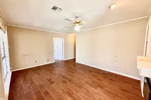 102 S Avenue Q, Clifton, TX 76634 - Photo 15