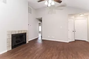 4713 Poppy Dr E, Fort Worth, TX 76137 - Photo 3