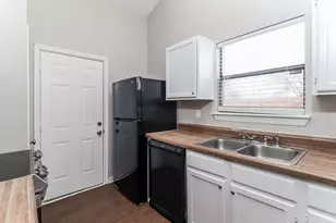 4713 Poppy Dr E, Fort Worth, TX 76137 - Photo 5