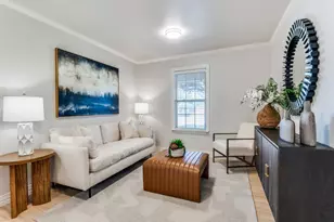 806 Knott Pl, Dallas, TX 75208 - Photo 7