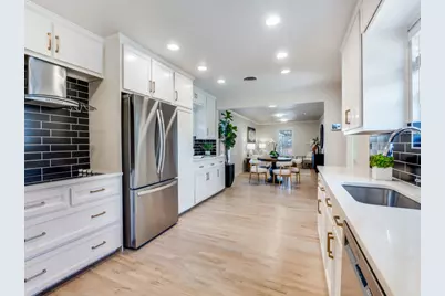 806 Knott Place, Dallas, TX 75208 - Photo 9