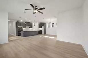 1012 Almond Blossom Cir, Crowley, TX 76036 - Photo 25