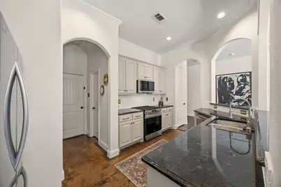 2205 Apollonia Lane, Dallas, TX 75204 - Photo 11