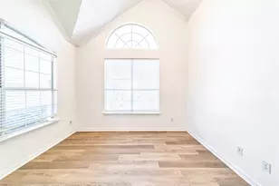 3812 Oxbow Creek Ln, Plano, TX 75074 - Photo 3