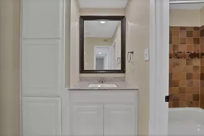 2303 Park Hill Drive, Fort Worth, TX 76110 - Photo 19