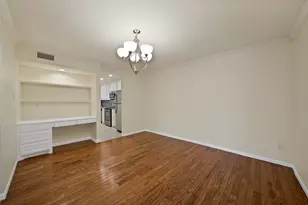 2303 Park Hill Dr, Fort Worth, TX 76110 - Photo 5