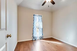 8220 Saddlebrook Dr, Benbrook, TX 76116 - Photo 21