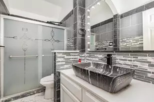 601 Valencia Dr, Arlington, TX 76002 - Photo 23