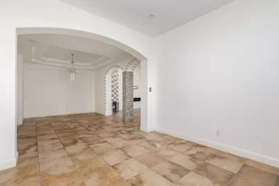 601 Valencia Drive, Arlington, TX 76002 - Photo 7