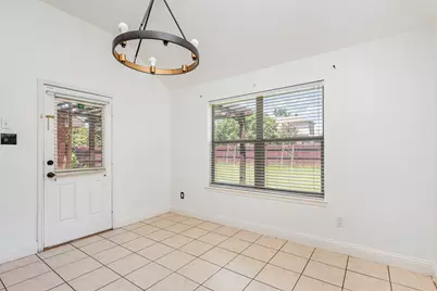 601 Valencia Drive, Arlington, TX 76002 - Photo 15