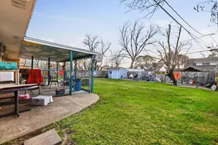 1634 Camara Ct, Grand Prairie, TX 75051 - Photo 23