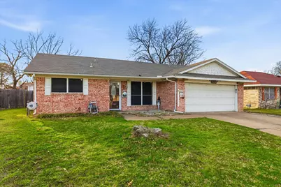 1634 Camara Court, Grand Prairie, TX 75051 - Photo 29