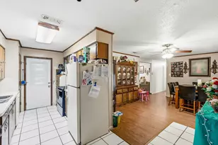 1634 Camara Ct, Grand Prairie, TX 75051 - Photo 9